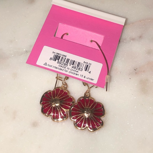✨NWT✨ Betsey Johnson Pink Rose Flower Crystal & Gold Tone Dangle Earrings - Picture 6 of 8